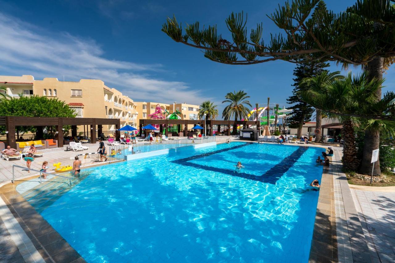 Hotel Abou Sofiane ميناء القنطاوي المظهر الخارجي الصورة